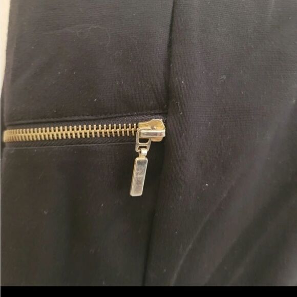 Above knee golden zipper skirt pull on comfort - Picture 2 of 3
